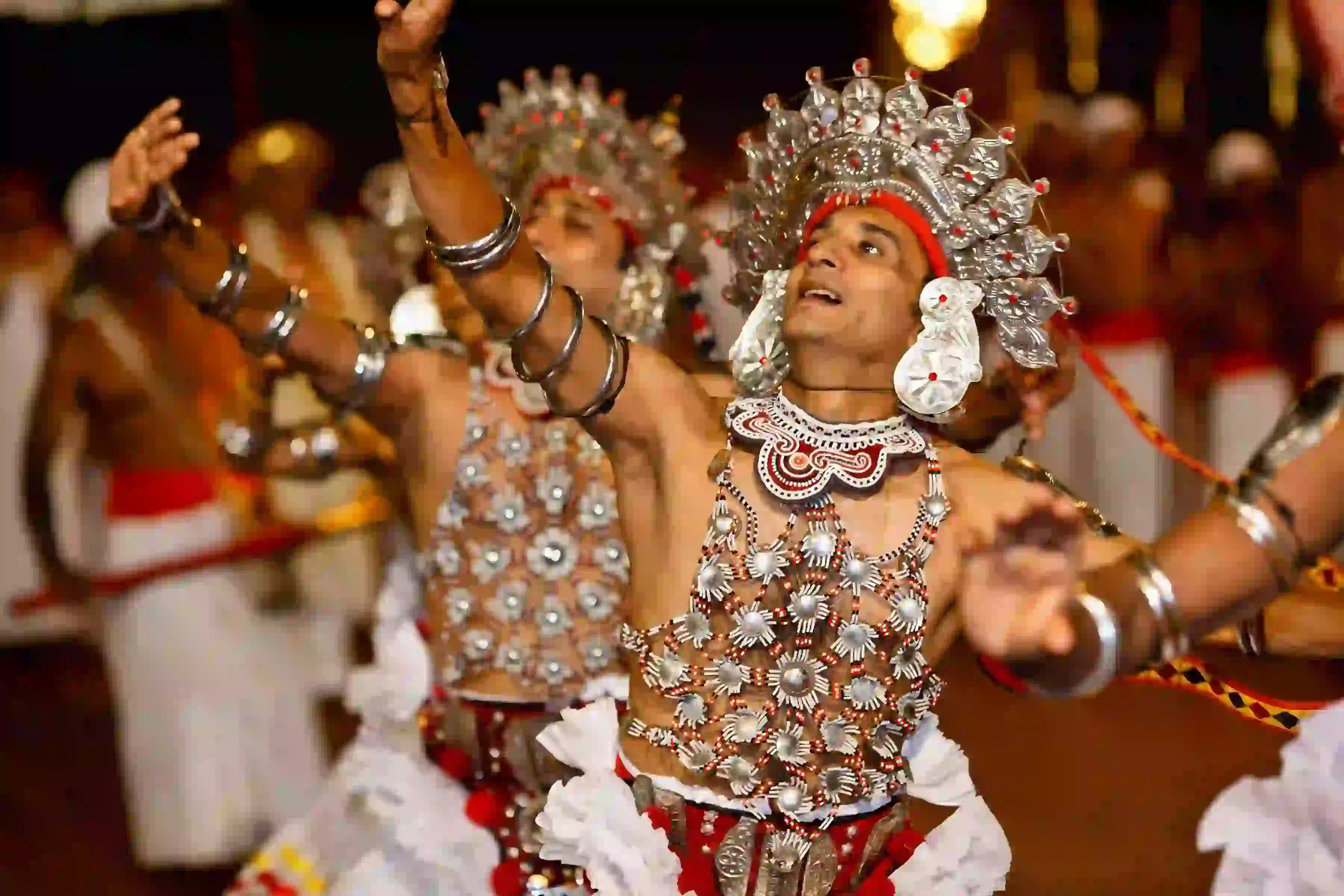 Traditional Kandyan dance cultural show in Kandy